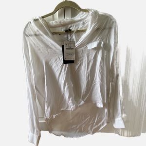 Zara white blouse in size M